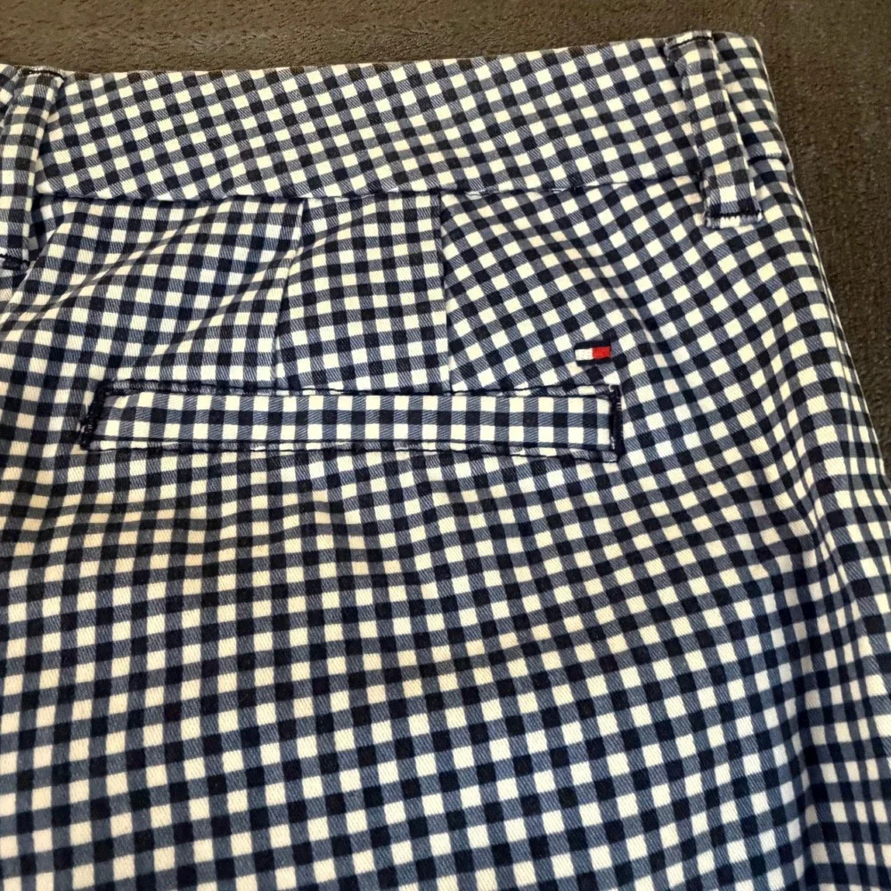 Tommy Hilfiger Gingham Plaid Shorts Blue White Casual Stretch Women Size 8 32x9